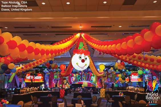 Balloon Garlands In Carnival Theme Decor Qualatex World Balloon Convention