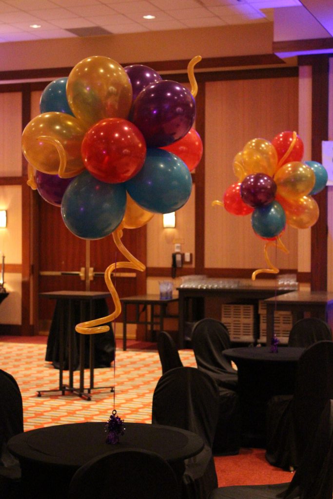 Balloon Topiaries For Centrepieces Cfcc Event Edmonton