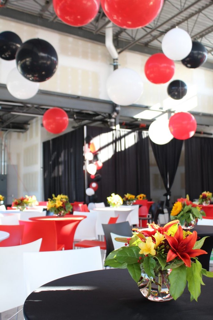 Black Red White Hightop Polyester Covers 36in Ceiling Balloons West 85th Calgary Development Celebration