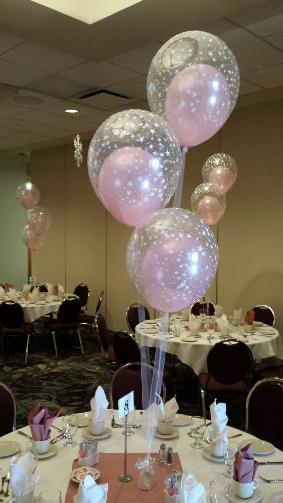 Double Bubble Centrepiece First Birthday Celebration Glenmore Inn Convention Centre Calgary 1