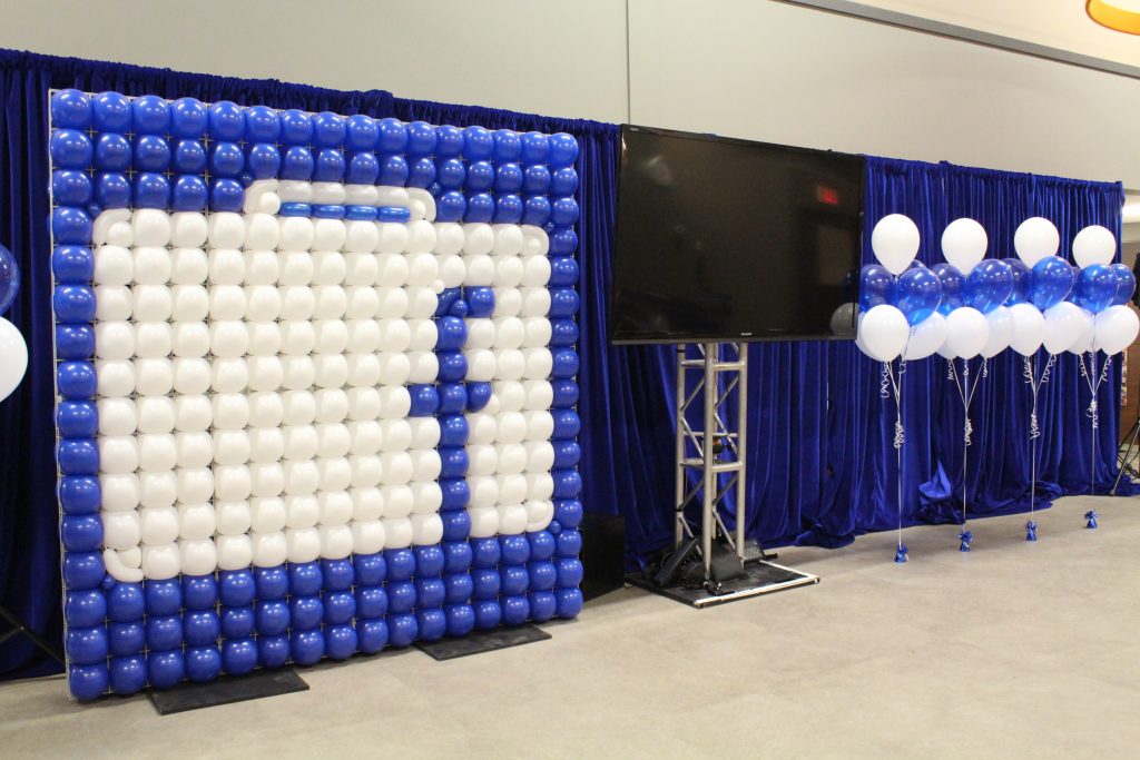Facebook Theme Balloon Wall Fgl Sports Product Launch 1