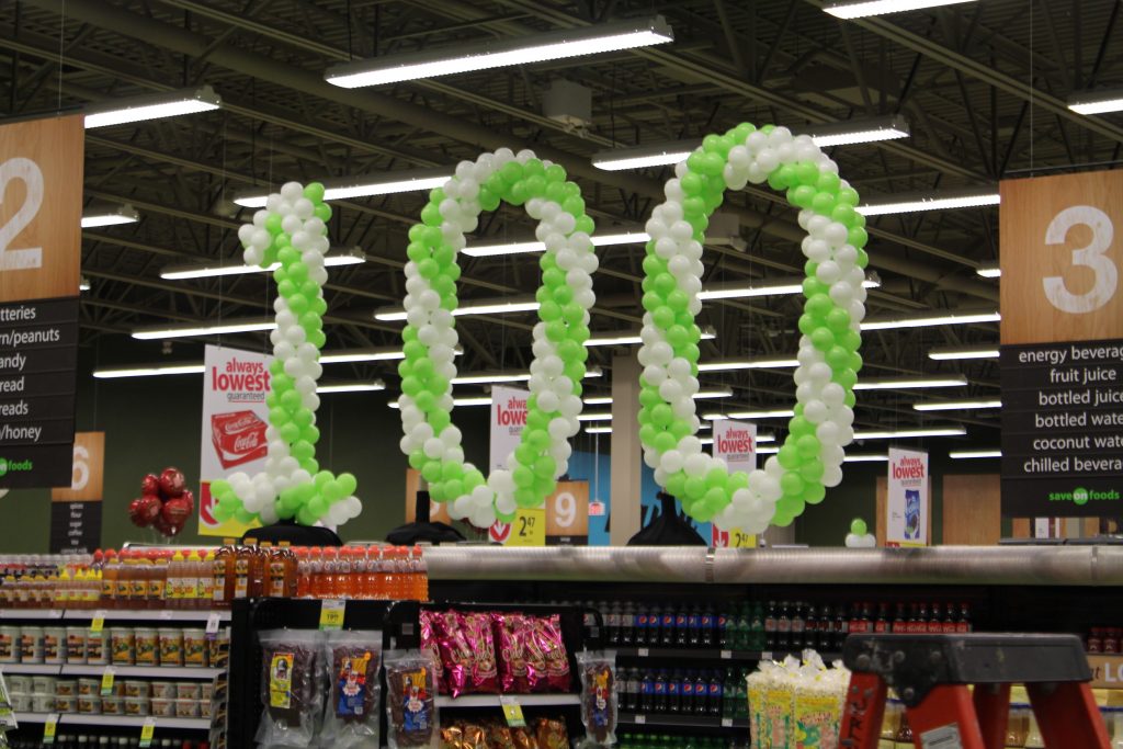 Lime Green White Custom Number Balloon Sculptures Save On Foods 100th Store Celebration Macleod Trail Calgary